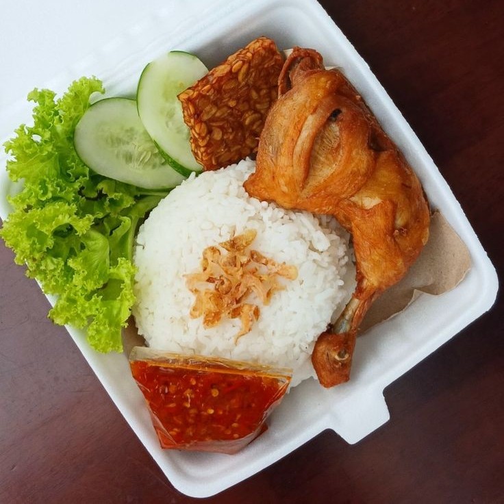 Nasi Kotak Ayam Goreng